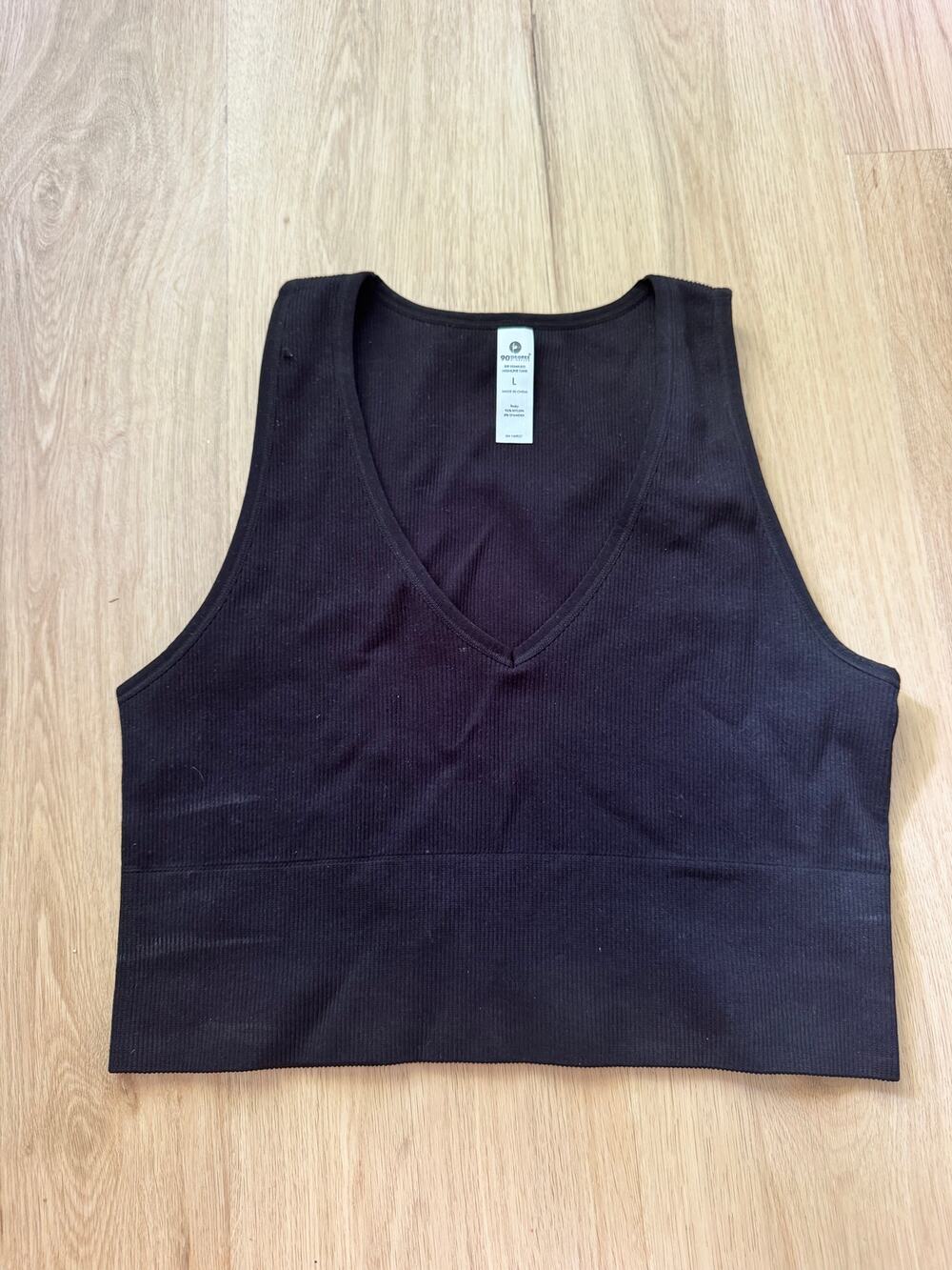 90 Degrees by Reflex Ribbed Cropped V-Neck Top - Size Large - Black - NWOT!